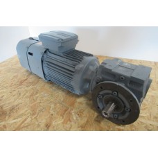 178 RPM 1,1 KW Asmaat 20 mm geremd IE3. Unused.